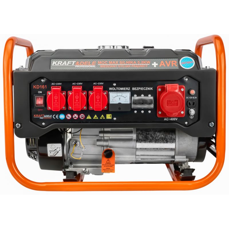Agregát generuje 3500 W, 12/230 V/380 V, model KD161