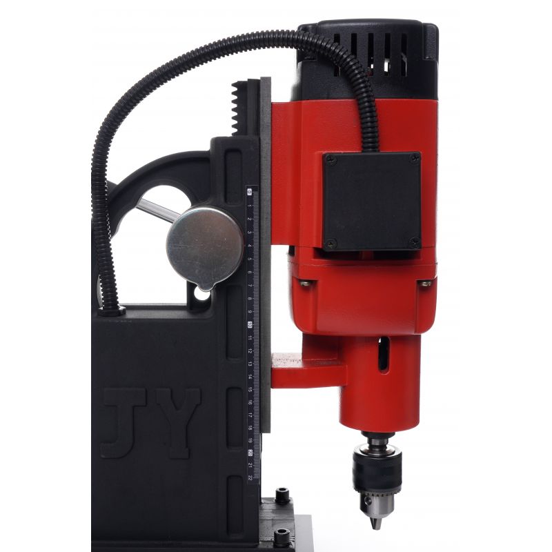 Wiertarka magnetyczna / 2050 w / 1500N / 23 mm KD1380