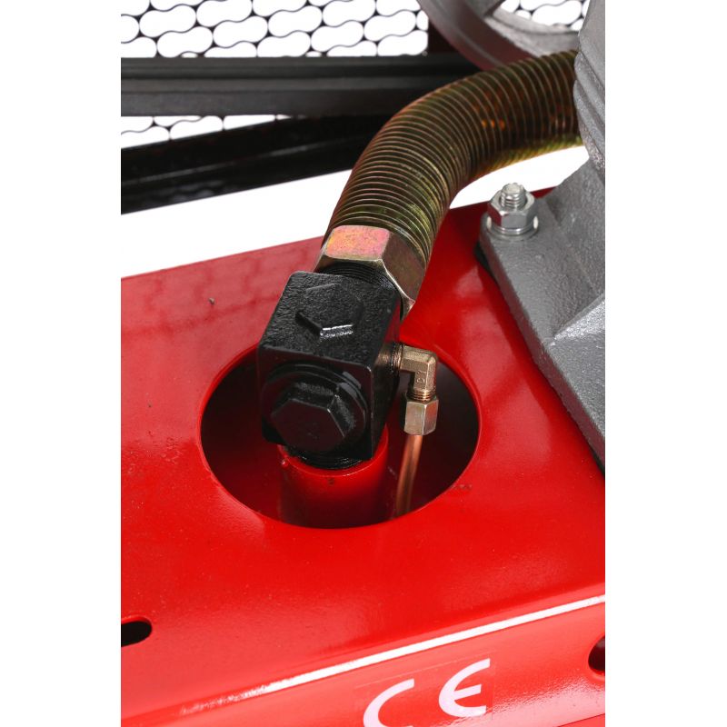 Olejový kompresor 300L 400V KD1410, so separátorom