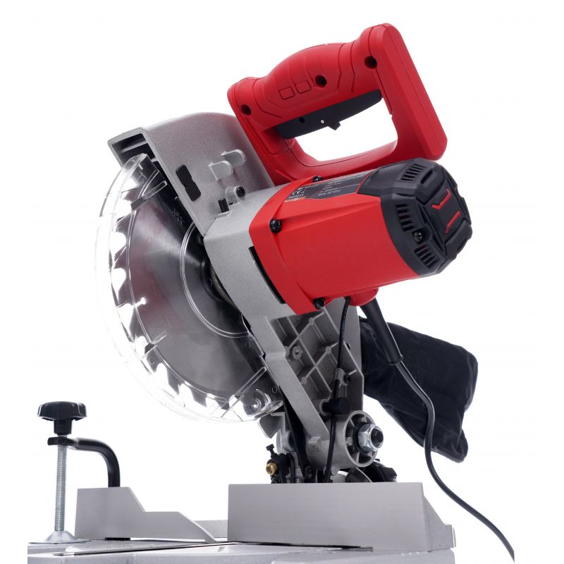 Pilarka ukosowa 2200W KD3013