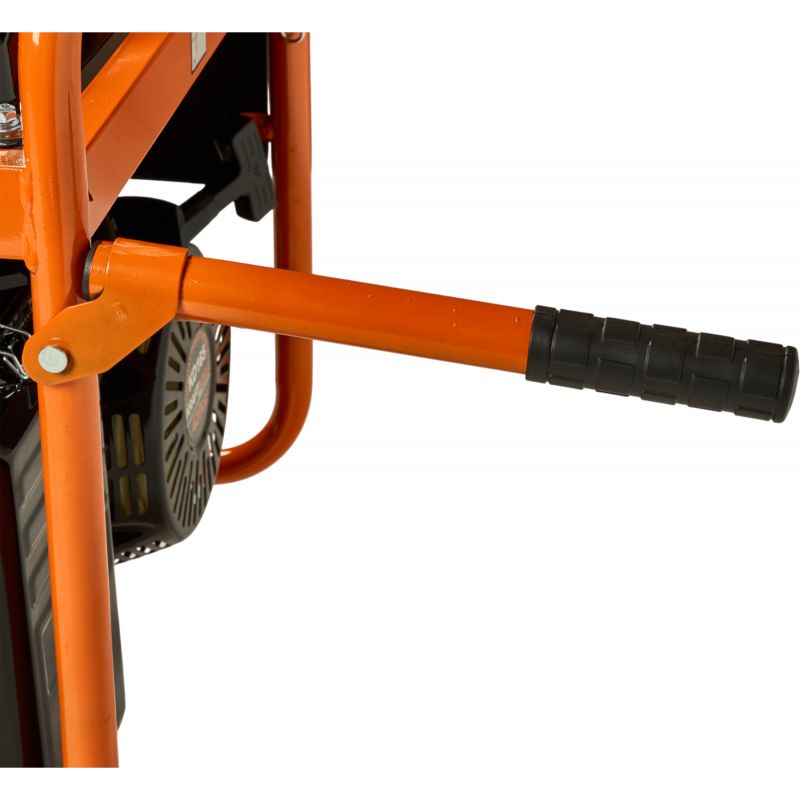 Agregát generuje 5500 W, 12/230 V/380 V, model KD165