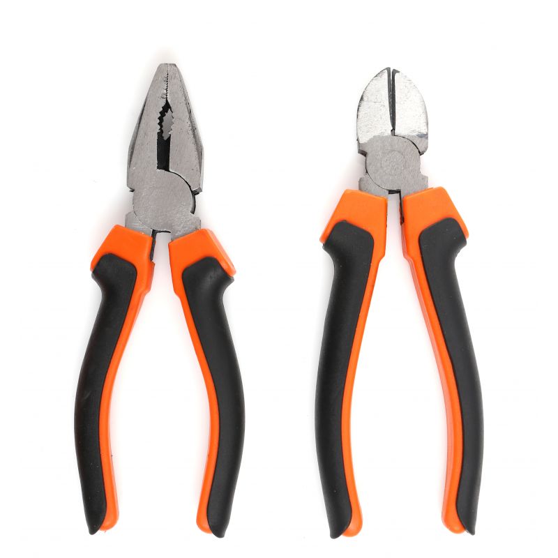 Zestaw śrubokrętów, szczypiec i bitów 45szt. . KD10893