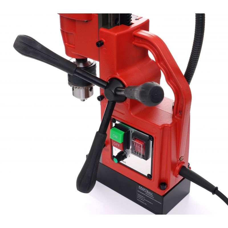 Wiertarka magnetyczna / 1800 w / 1300N / 16 mm KD1382