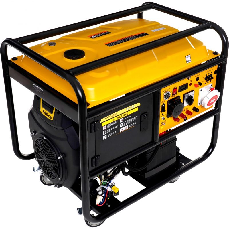 Trojfázový generátor s výkonom 13 / 15 kW, model KD196