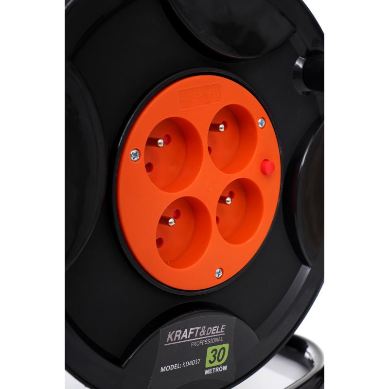 Przedłużacz ogrodowy bębnowy 3x2.5mm 30M KD4021