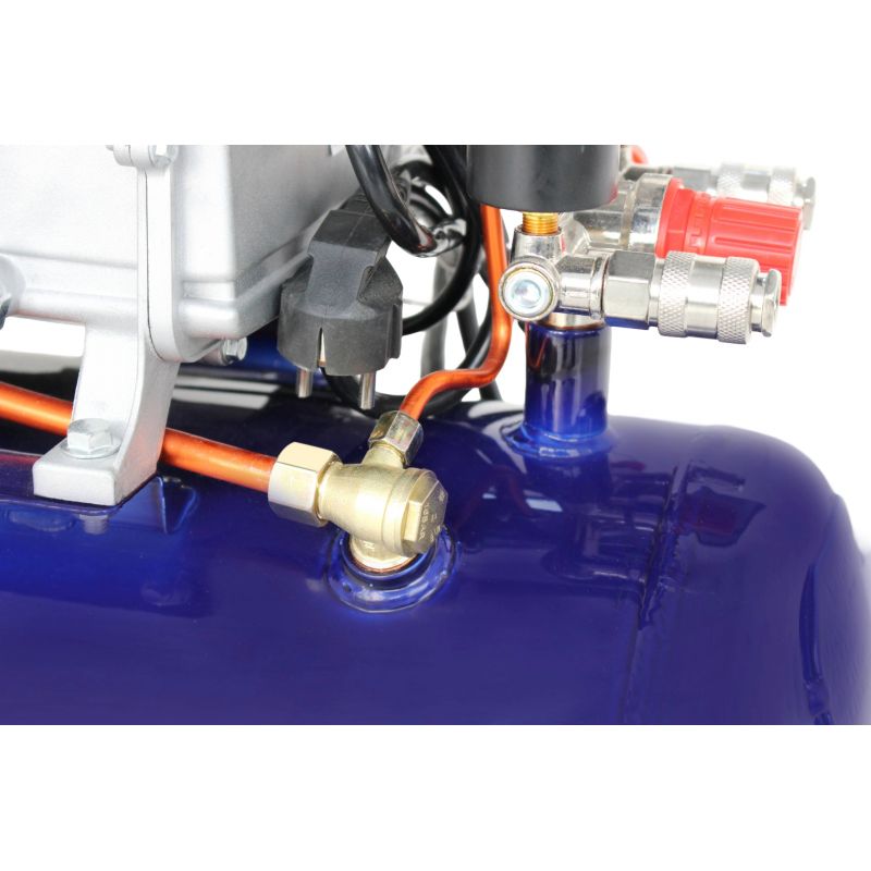 Kompresor olejowy 24L 230V KD4050