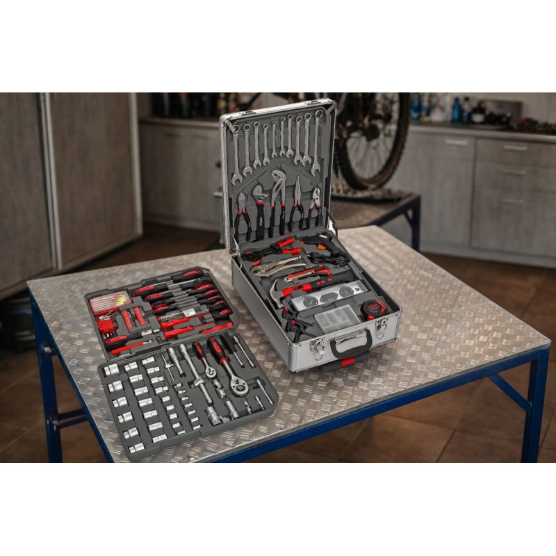 Kompresor s piestovým pohonom 5,5 kW, 3 valce, model KD1406