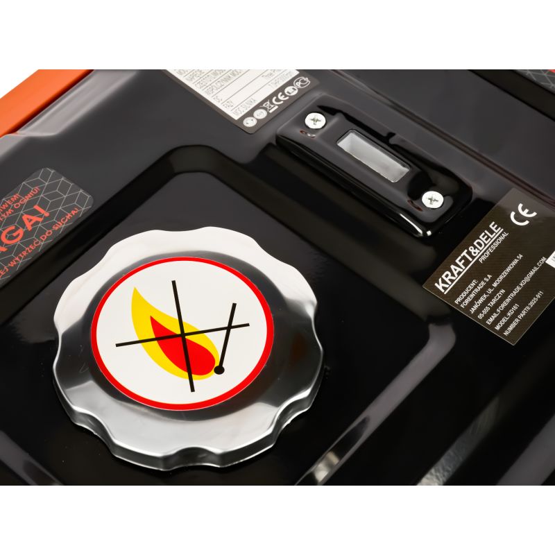 Agregát generuje 3500 W, 12/230 V/380 V, model KD161