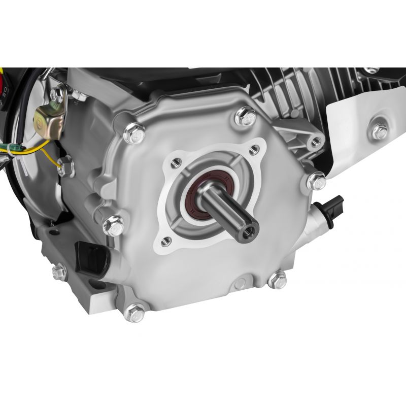 Silnik spalinowy 7KM wałek 20mm KD638