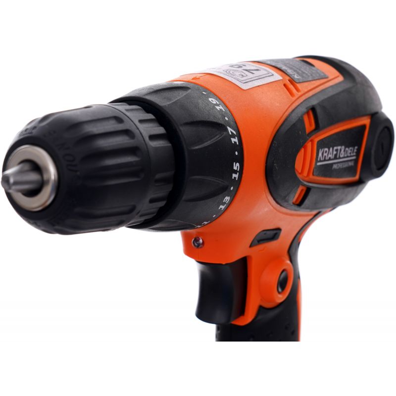 Wkrętarka wiertarka sieciowa 900W KD1666