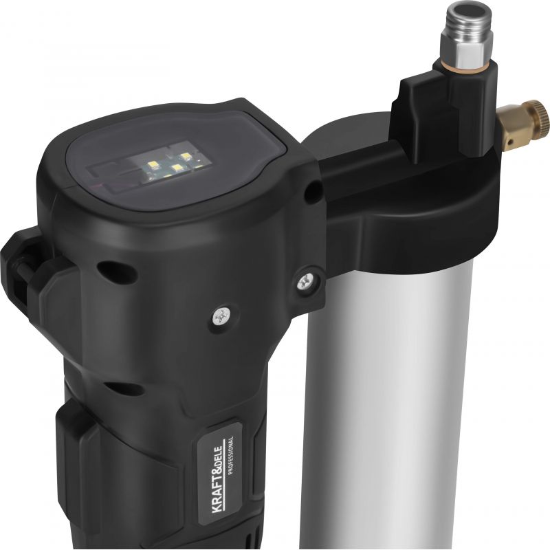 Smarownica akumulatorowa 21V 3Ah + walizka KD3592
