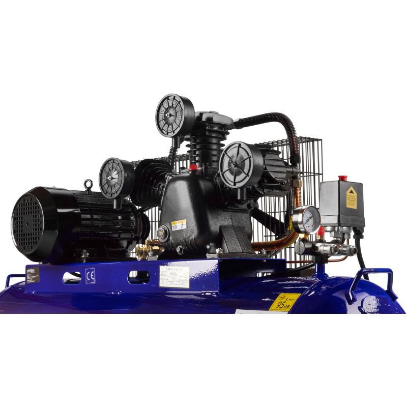Kompresor olejowy 200L 4100W 650L/min KD4059