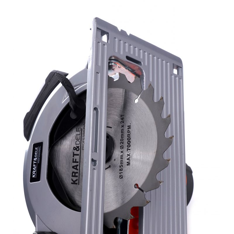 Pilarka ręczna tarczowa 2900W laser KD1712