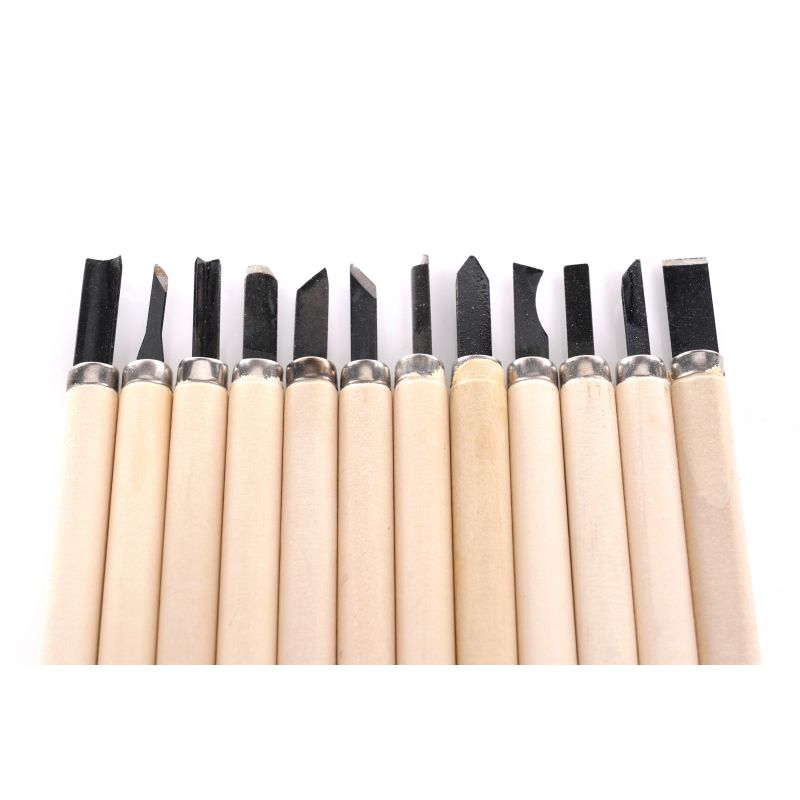 Sada 12 rezbárskych dlát. KD11774