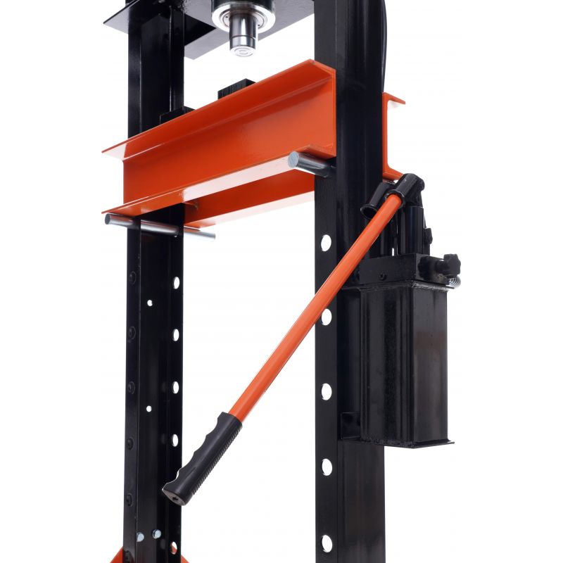 Kompresor s piestovým pohonom 1,5 kW, 2 valce, model KD1401