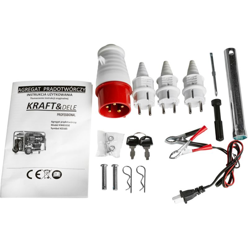 Agregát generuje 5500 W, 12/230 V/380 V, model KD165