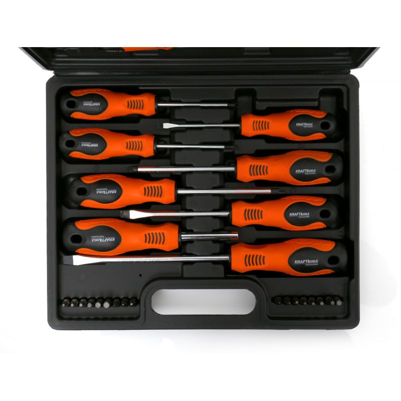 Zestaw śrubokrętów i bitów 32el. KD10902