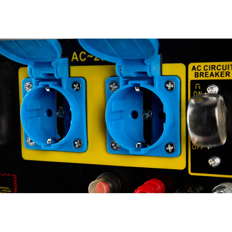 3000W 12/230V elektrocentrála KD142