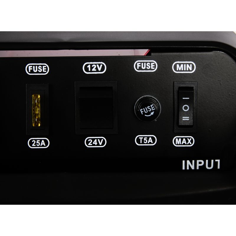 Prostownik samochodowy 12/24V 15A 150Ah KD1906