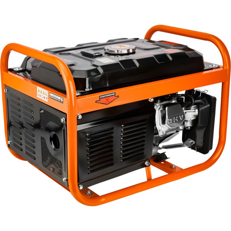 Agregát generuje 3500 W, 12/230 V/380 V, model KD161