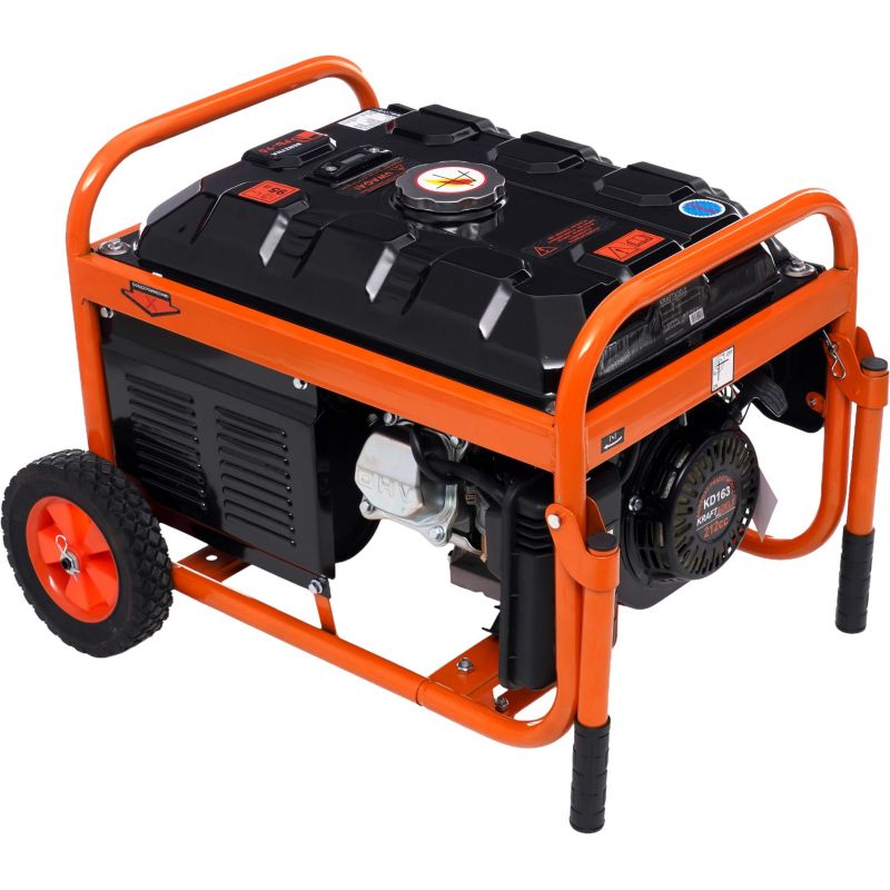 Agregát generuje 3500 W, napätie 12/230 V / 380 V, model KD163