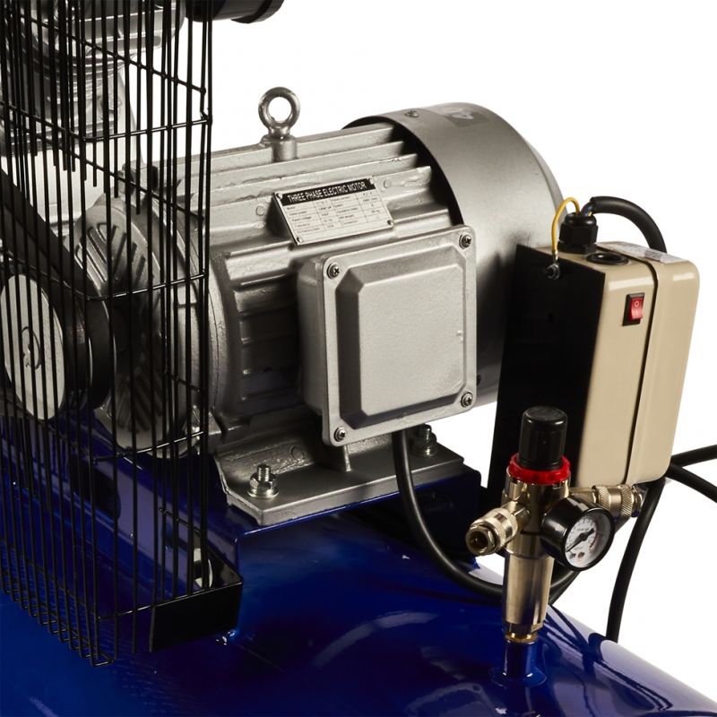 Olejový kompresor 300L, 2 valce, KD4061